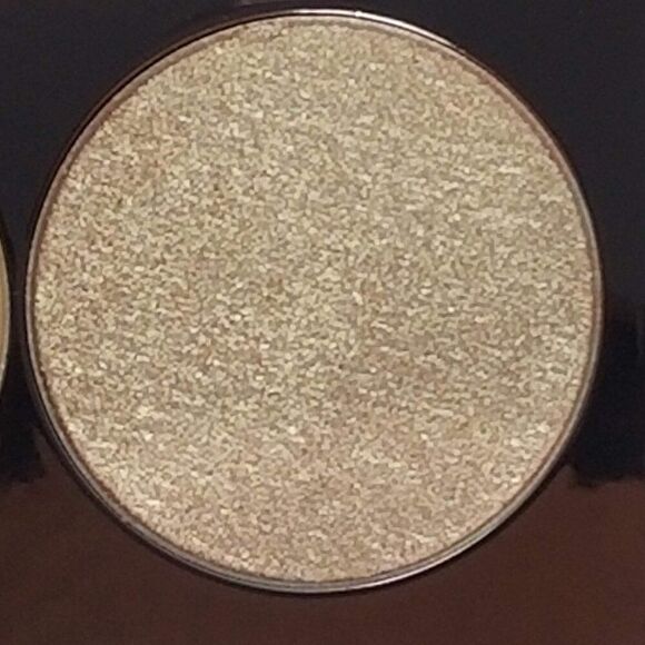 Girlactik - Blush Me & Glow Face Palette - Blush Me Light - Picture 9 of 15